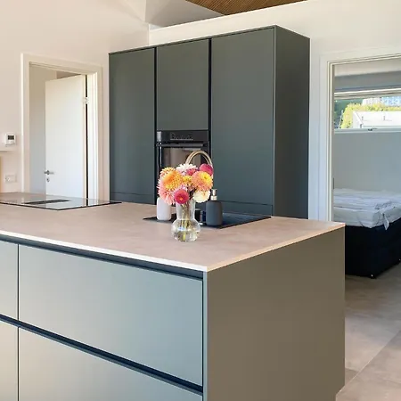 4 Bedroom Amazing In בית נופש *