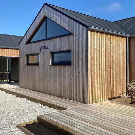 4 Bedroom Amazing In Casa vacanze *